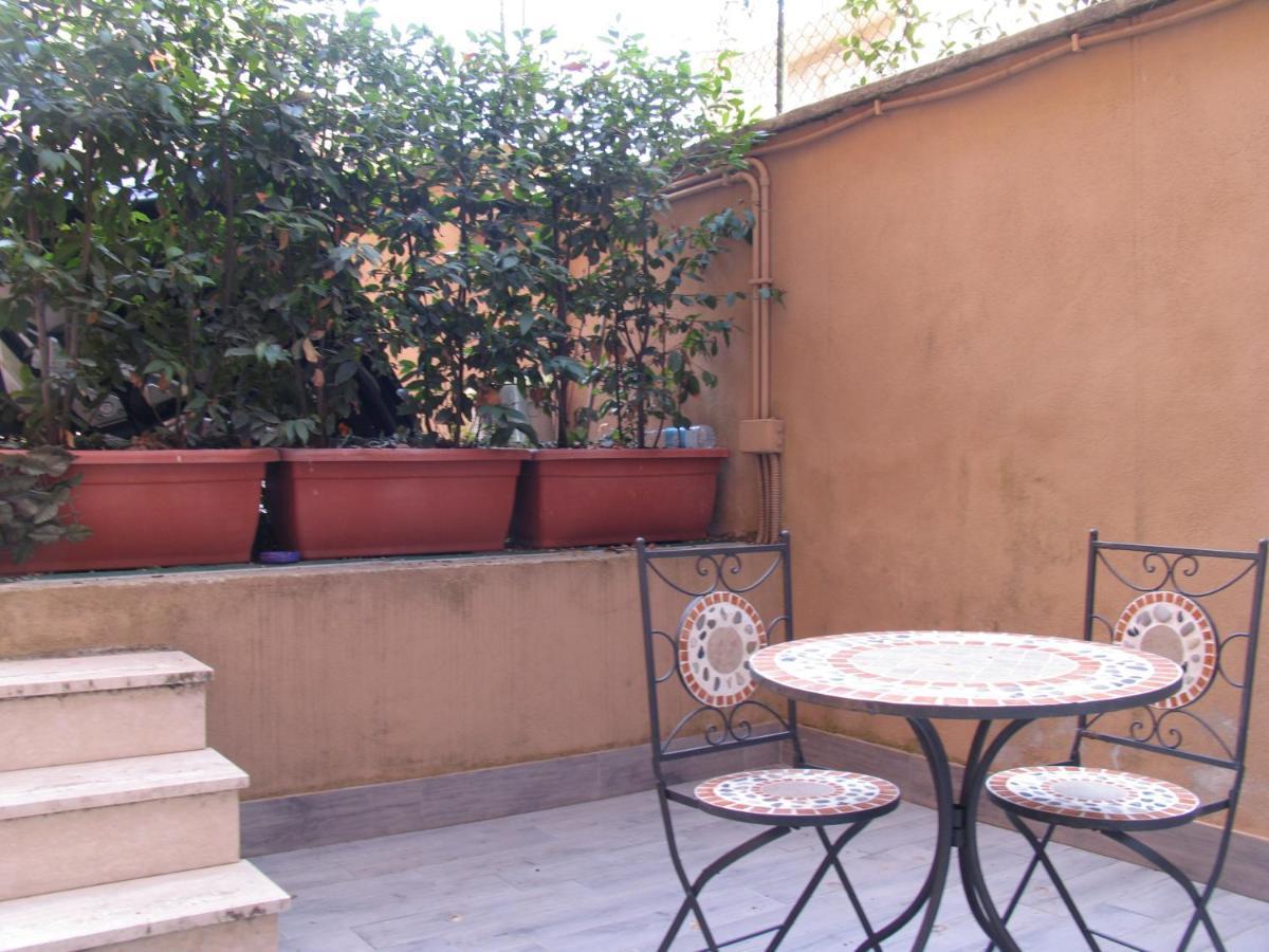 Guest House Piazza Bologna Rom Exterior foto